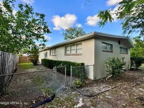 5414 Playa Way Jacksonville FL 32211