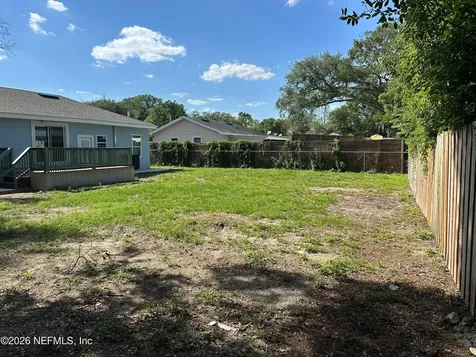 1739 New Haven Road Jacksonville FL 32211