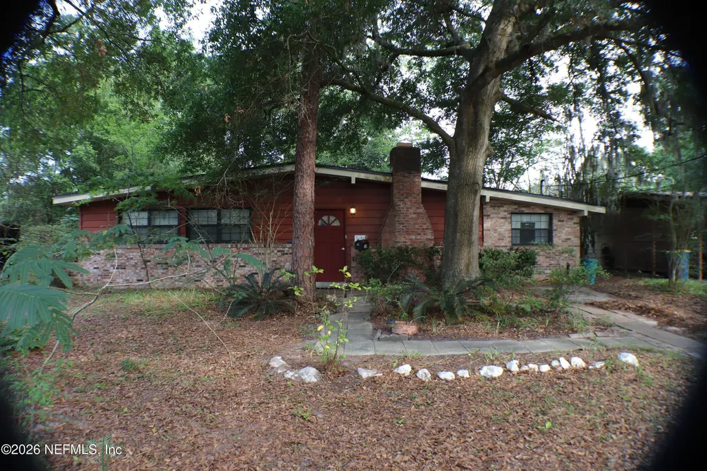 7046 Fontainebleau Jacksonville FL 32211
