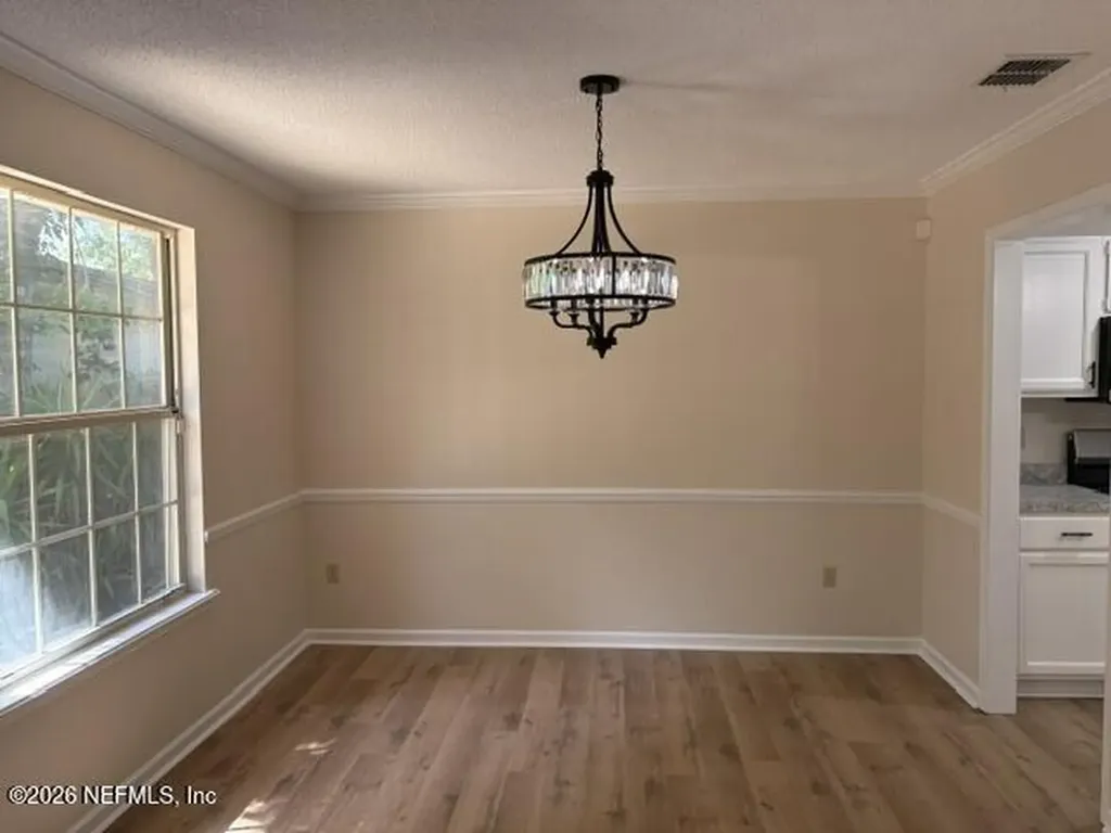 1614 Ponderosa Pine Drive E Jacksonville FL 32225