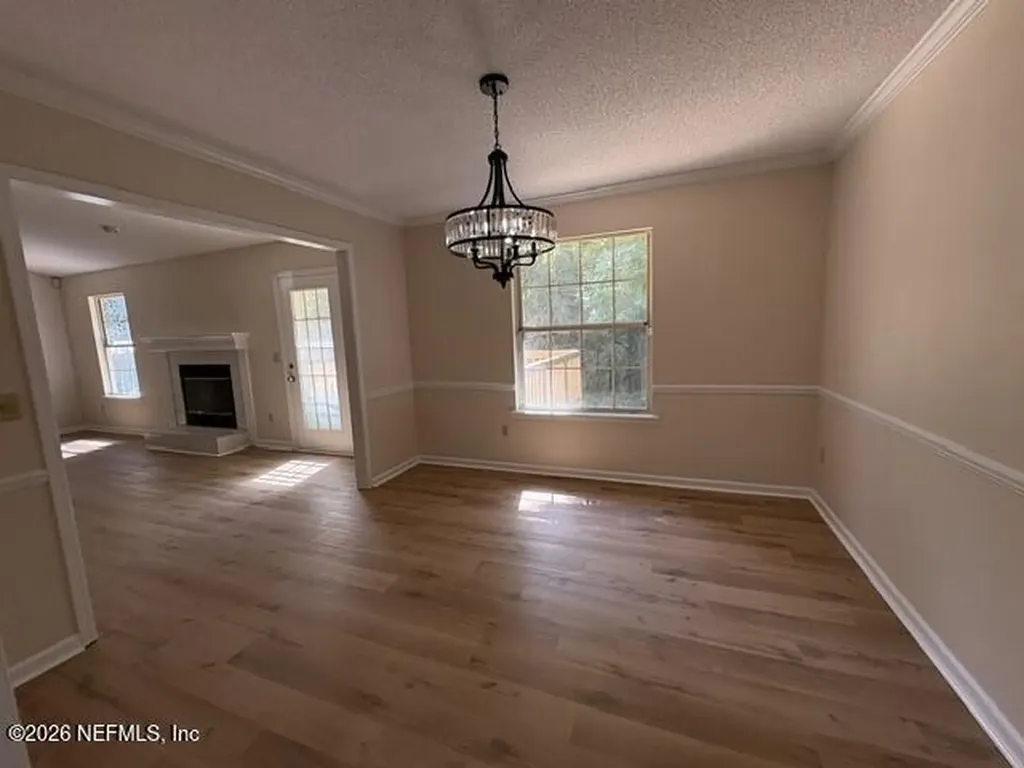 1614 Ponderosa Pine Drive E Jacksonville FL 32225