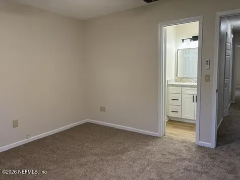 1614 Ponderosa Pine Drive E Jacksonville FL 32225