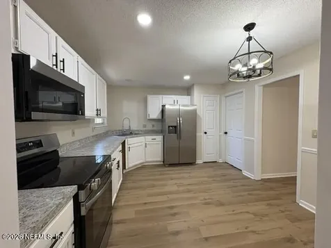 1614 Ponderosa Pine Drive E Jacksonville FL 32225
