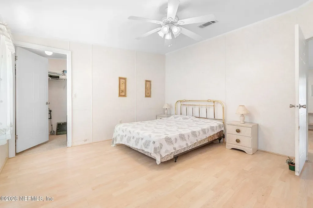 100 Mcgrady Lake Road Crescent City FL 32112