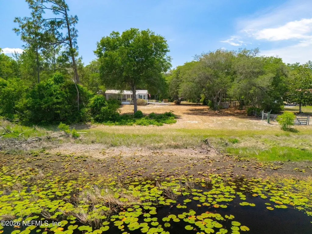 100 Mcgrady Lake Road Crescent City FL 32112
