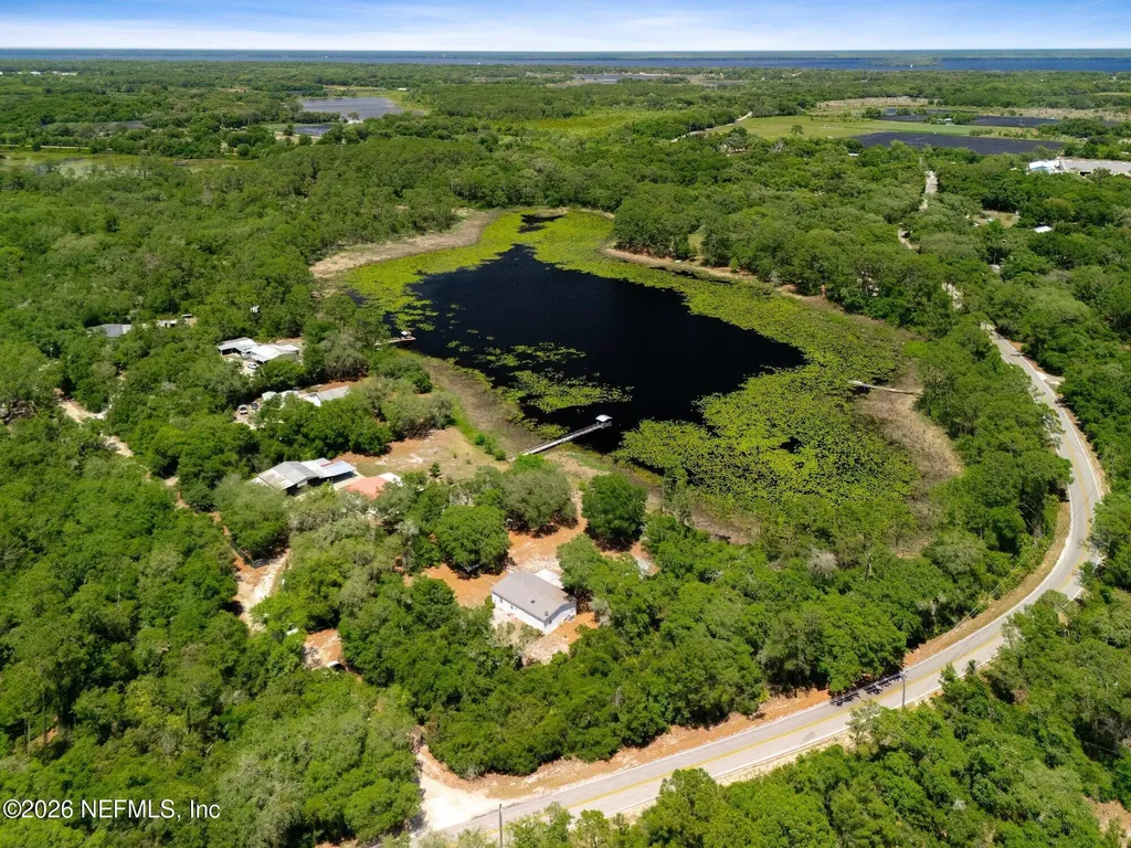 100 Mcgrady Lake Road Crescent City FL 32112