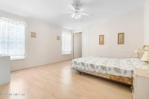 100 Mcgrady Lake Road Crescent City FL 32112