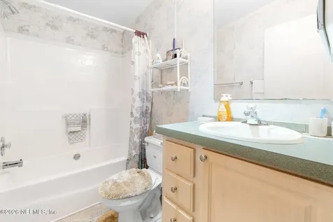 100 Mcgrady Lake Road Crescent City FL 32112