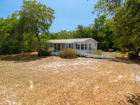 100 Mcgrady Lake Road Crescent City FL 32112