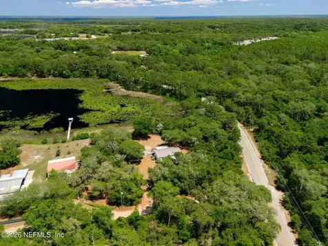 100 Mcgrady Lake Road Crescent City FL 32112