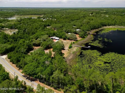 100 Mcgrady Lake Road Crescent City FL 32112