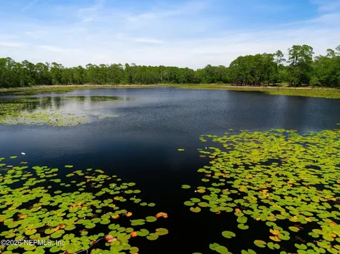 100 Mcgrady Lake Road Crescent City FL 32112