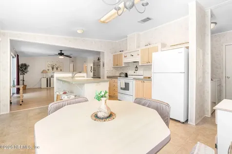 100 Mcgrady Lake Road Crescent City FL 32112