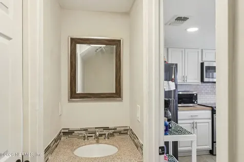 3517 Peeler Road Jacksonville FL 32277