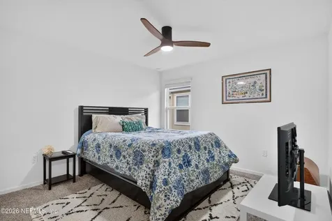 4276 Quaking Street Jacksonville FL 32218