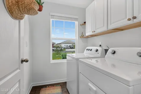 4276 Quaking Street Jacksonville FL 32218