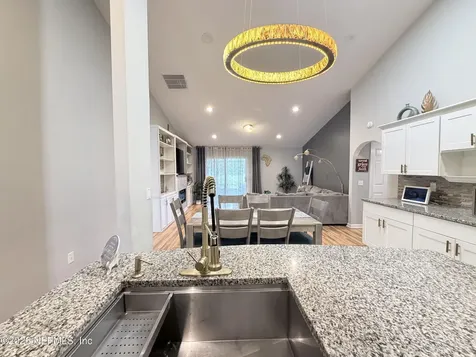 12460 Richfield Boulevard Jacksonville FL 32218