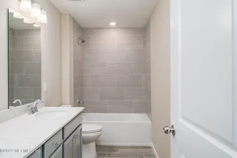 411 Boracay Circle St. Johns FL 32259