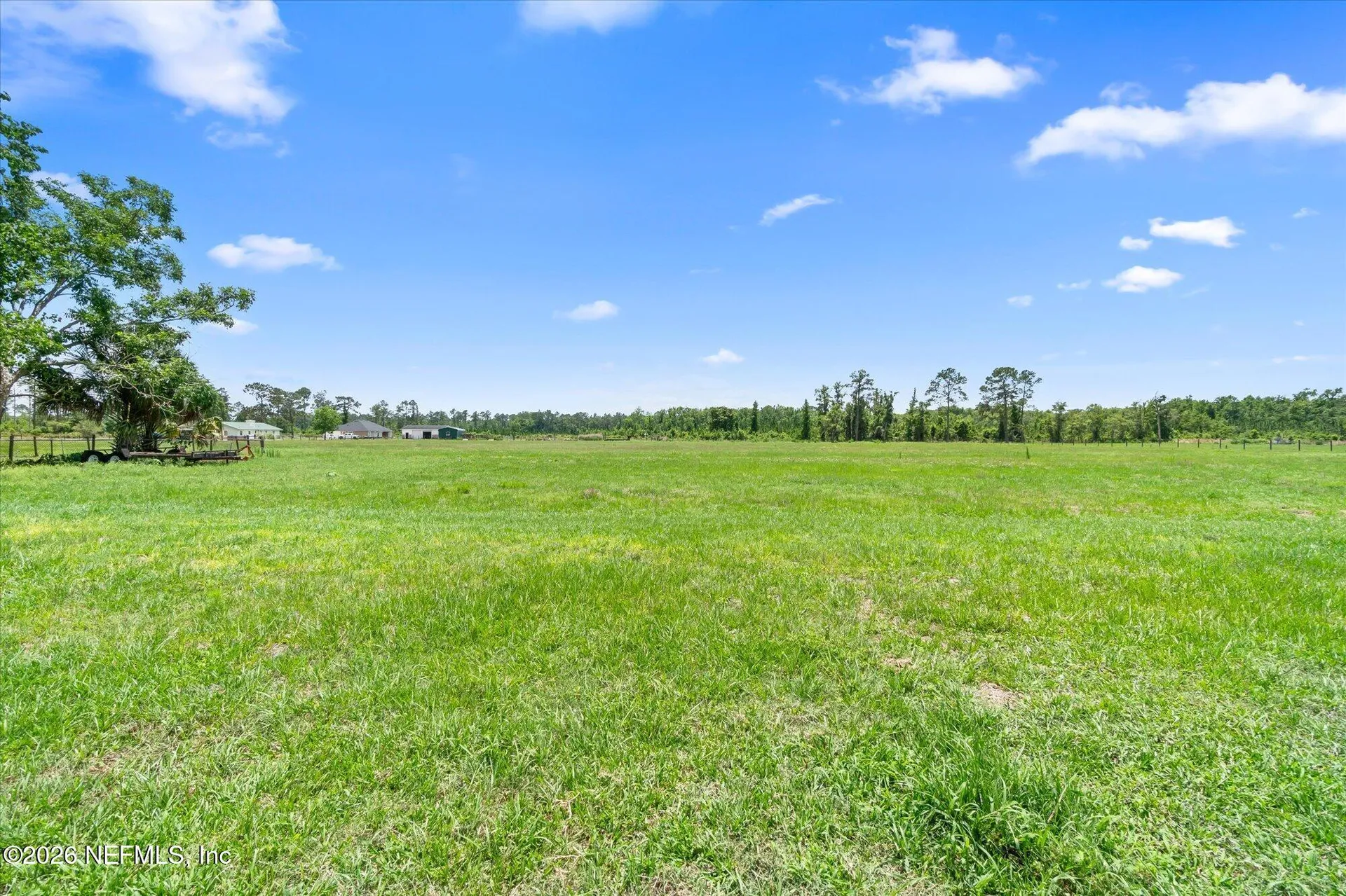 786 W River Road Palatka FL 32177