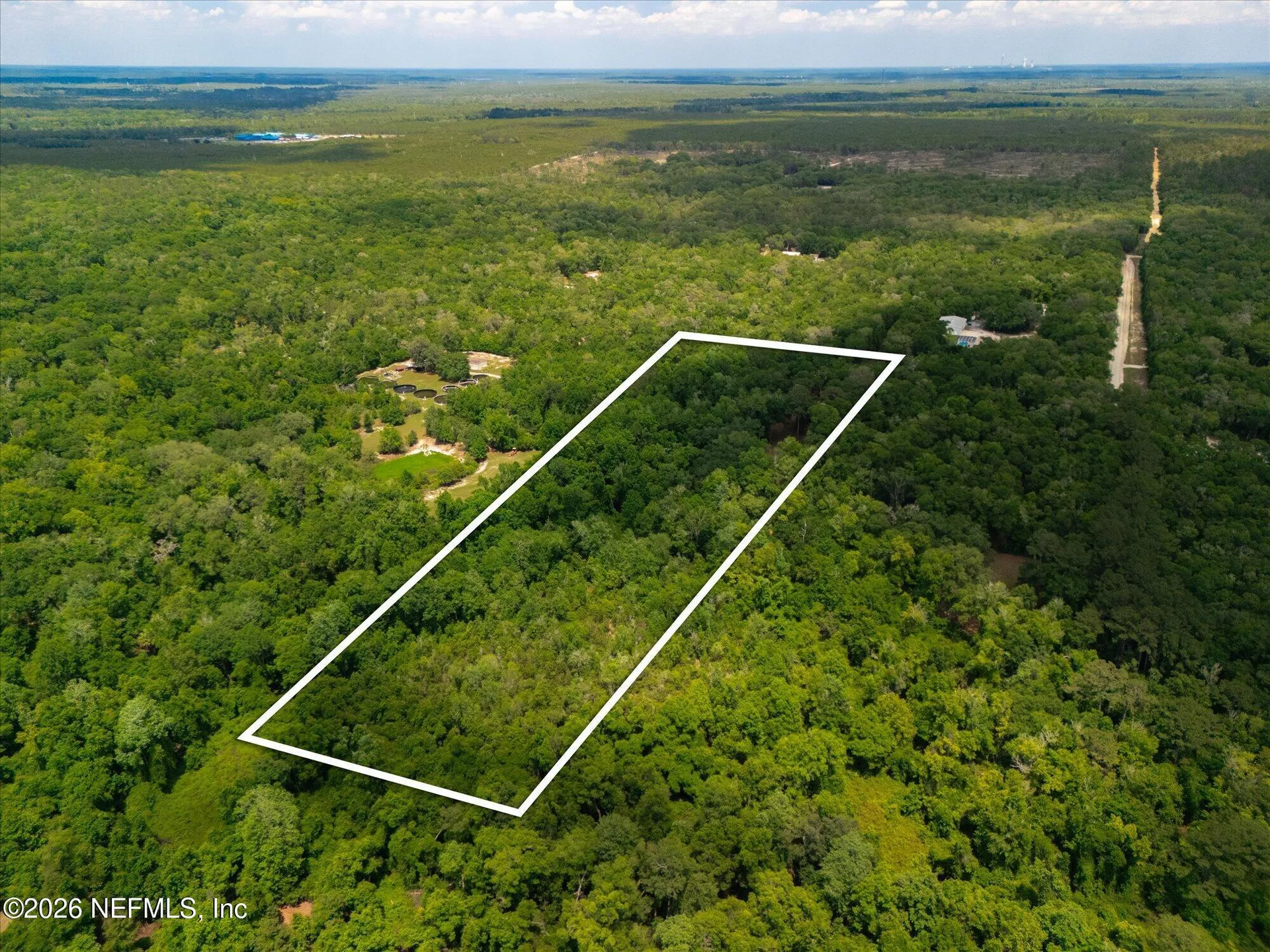 241 Indian Lakes Forest Road Florahome FL 32140