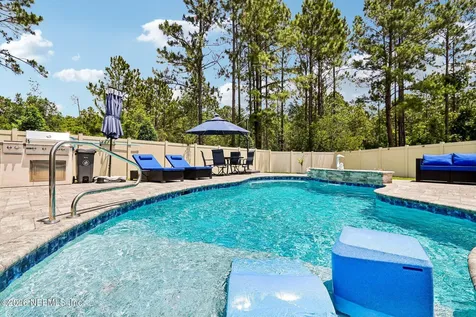 8053 Guild Way Jacksonville FL 32222