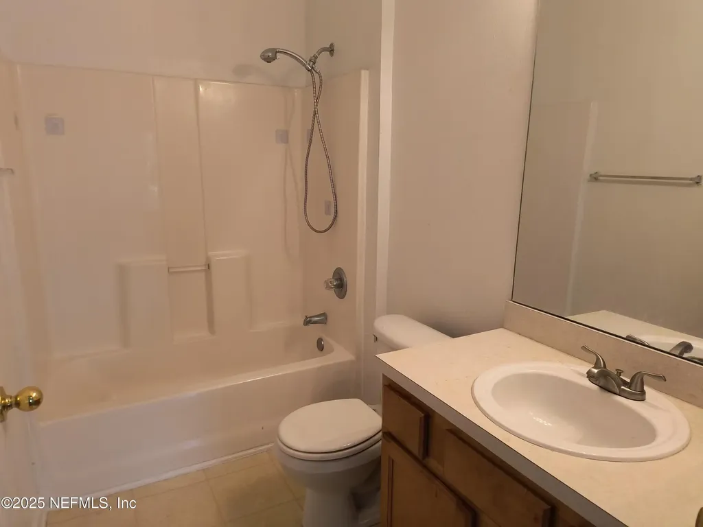 6112 Maggies Circle Jacksonville FL 32244