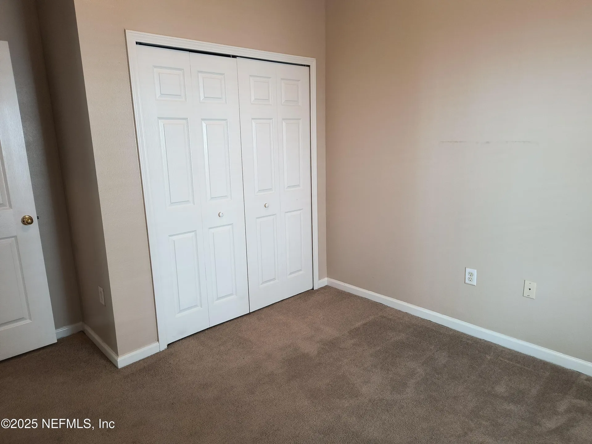 6112 Maggies Circle Jacksonville FL 32244