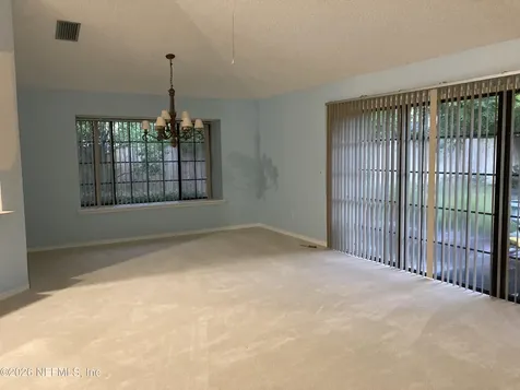 8150 Loch Lomond Ln Lane Jacksonville FL 32244