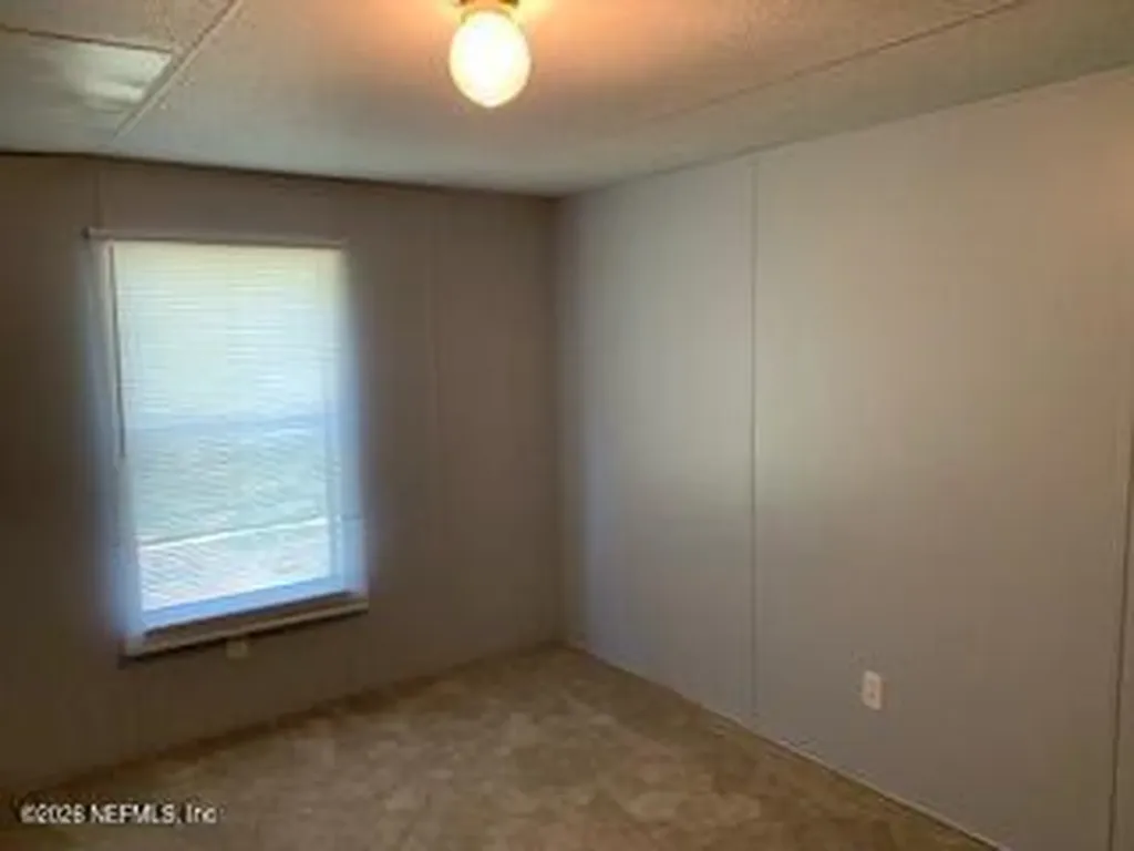 115 Greer Lane Hawthorne FL 32640
