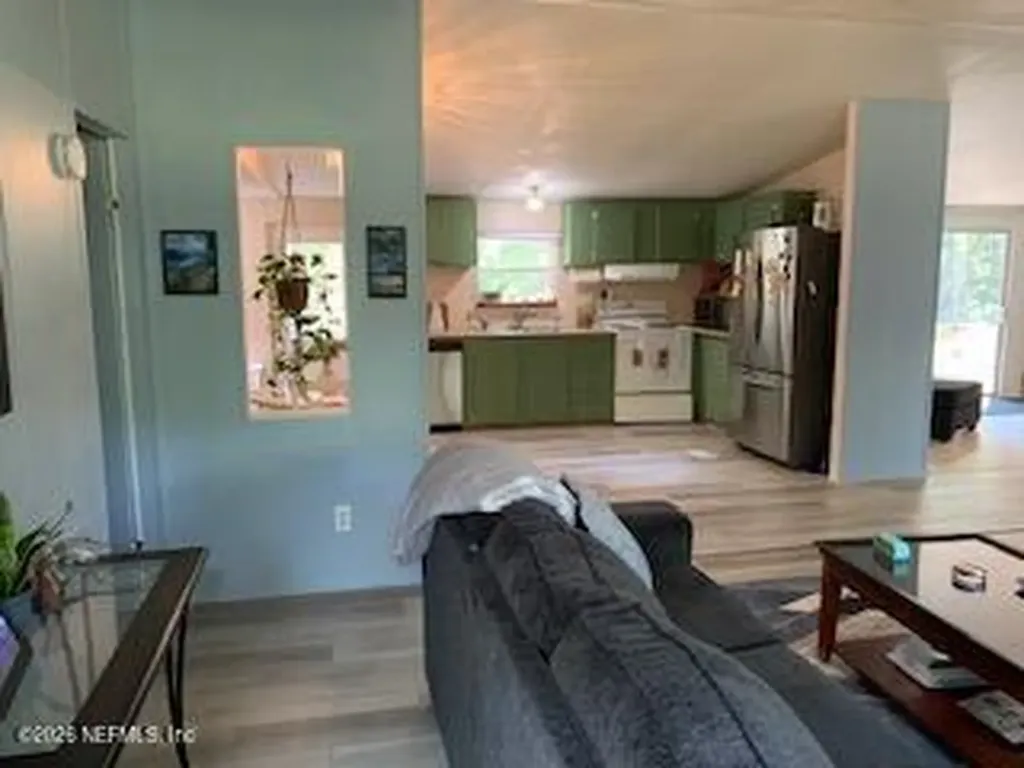 115 Greer Lane Hawthorne FL 32640