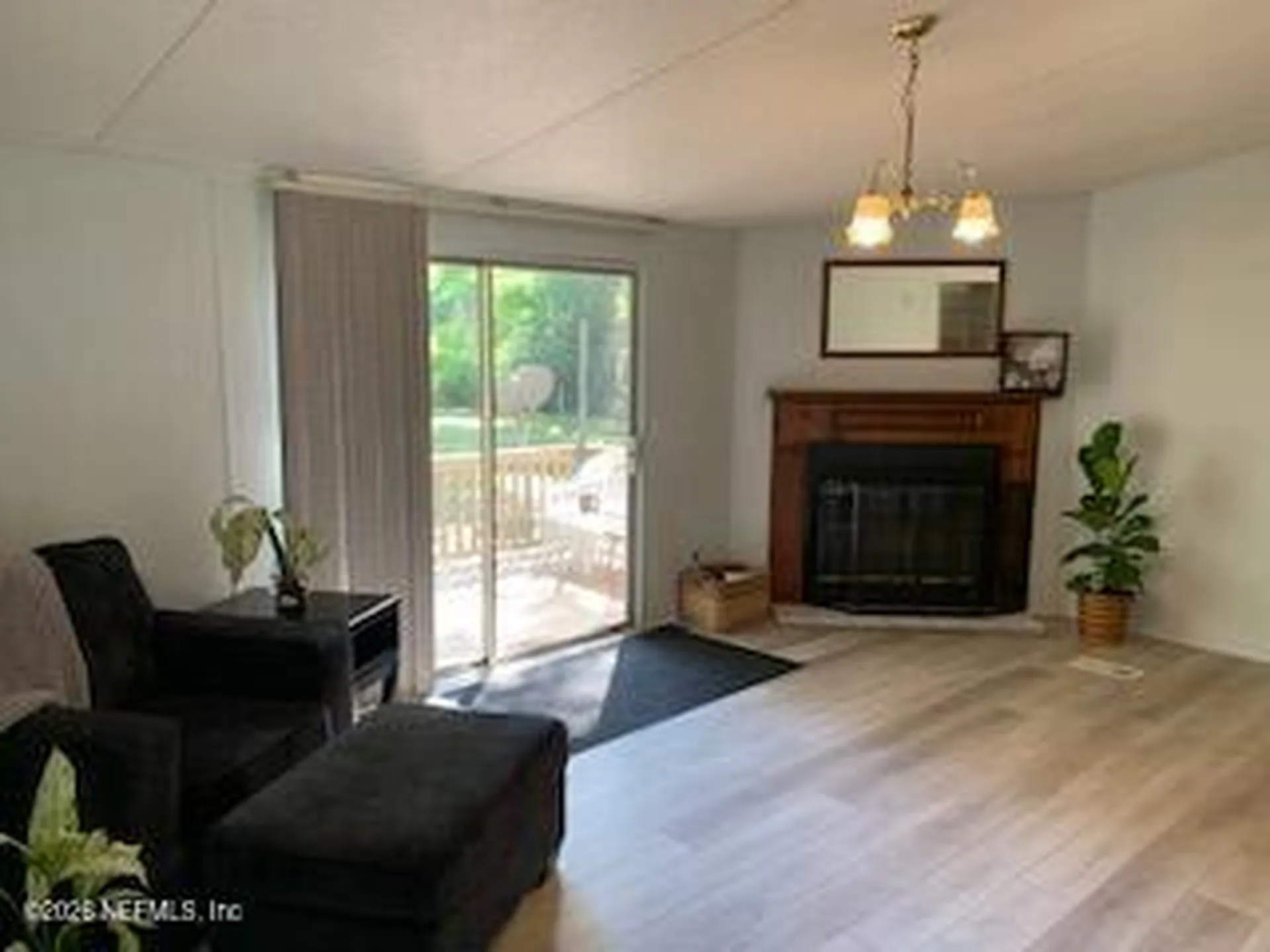 115 Greer Lane Hawthorne FL 32640