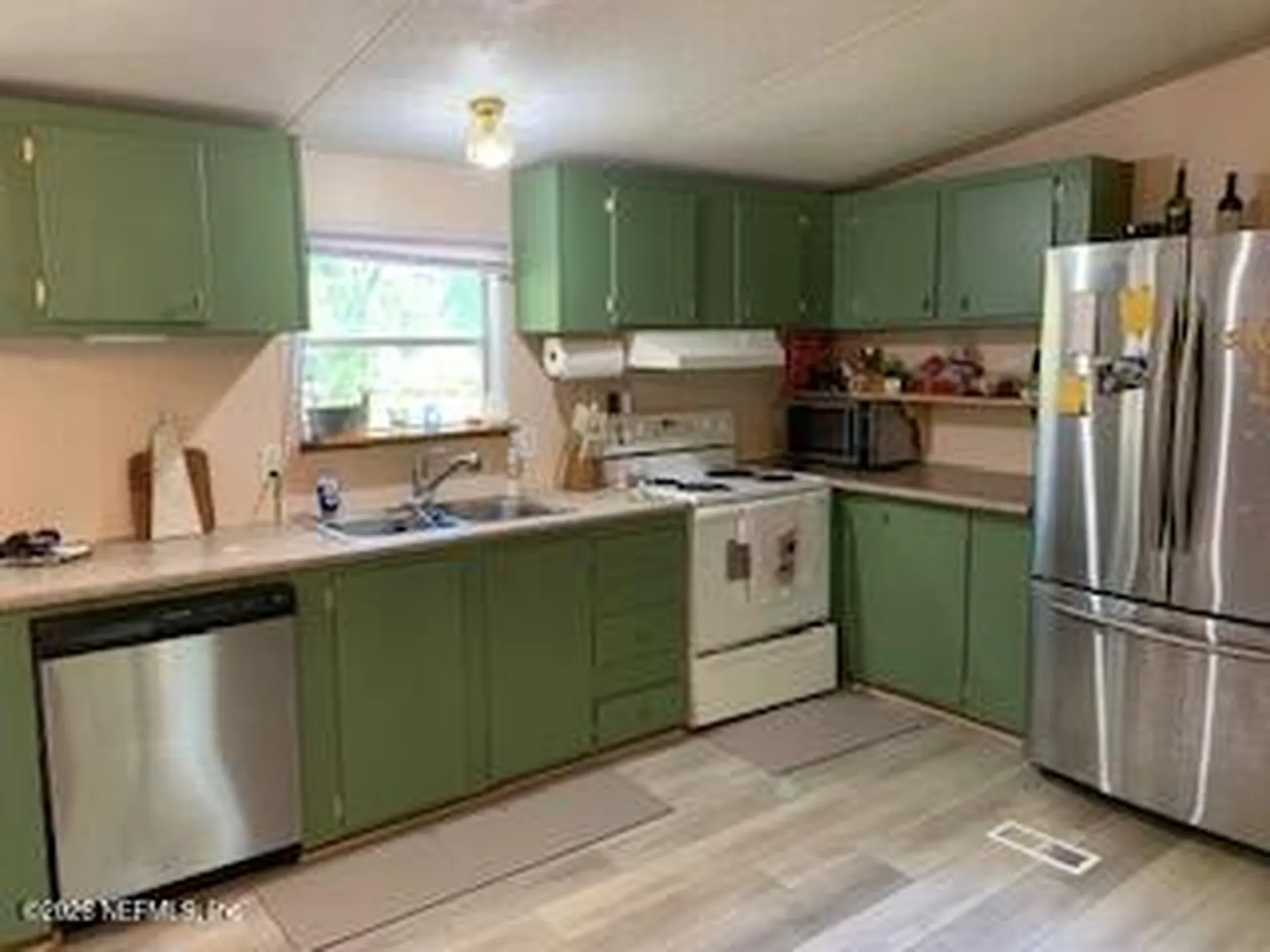 115 Greer Lane Hawthorne FL 32640