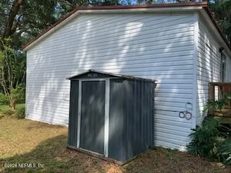 115 Greer Lane Hawthorne FL 32640