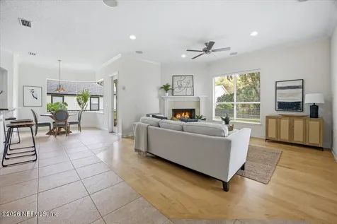 2762 Seagate Avenue Jacksonville Beach FL 32250
