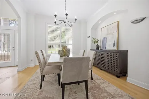 2762 Seagate Avenue Jacksonville Beach FL 32250