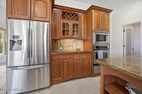 2762 Seagate Avenue Jacksonville Beach FL 32250