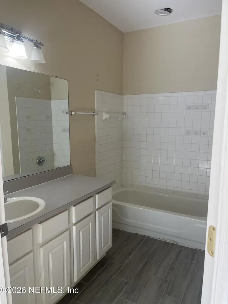 13703 Richmond Park Drive N Jacksonville FL 32224
