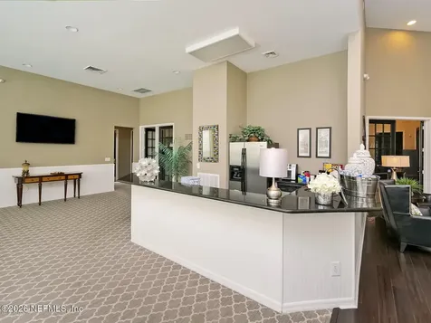 13703 Richmond Park Drive N Jacksonville FL 32224