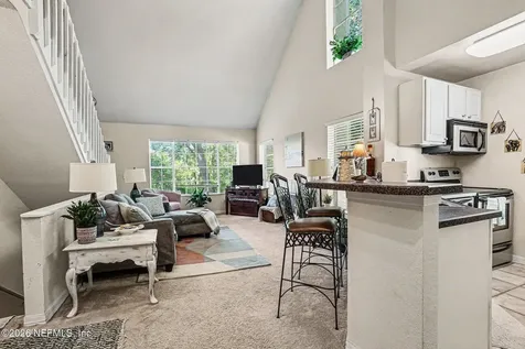 13703 Richmond Park Drive N Jacksonville FL 32224