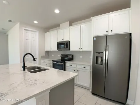 1499 Tropical Pine Cove Middleburg FL 32068