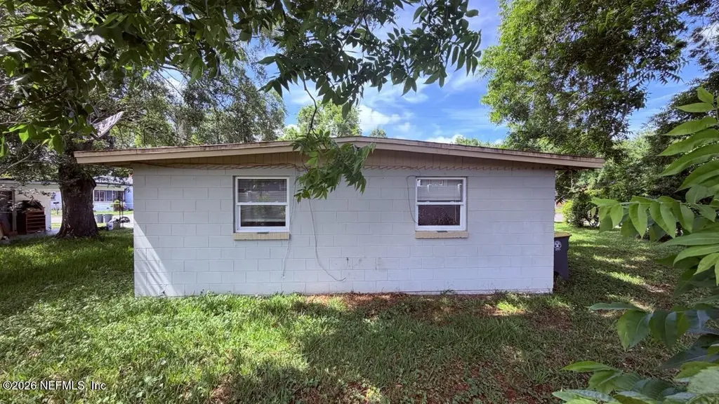 1576 W 13th Street Jacksonville FL 32209