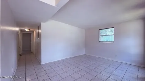 1576 W 13th Street Jacksonville FL 32209