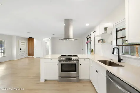 42 Sailfish Drive Ponte Vedra Beach FL 32082