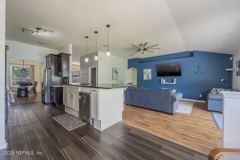 3787 Juliet Leia Circle W Jacksonville FL 32218