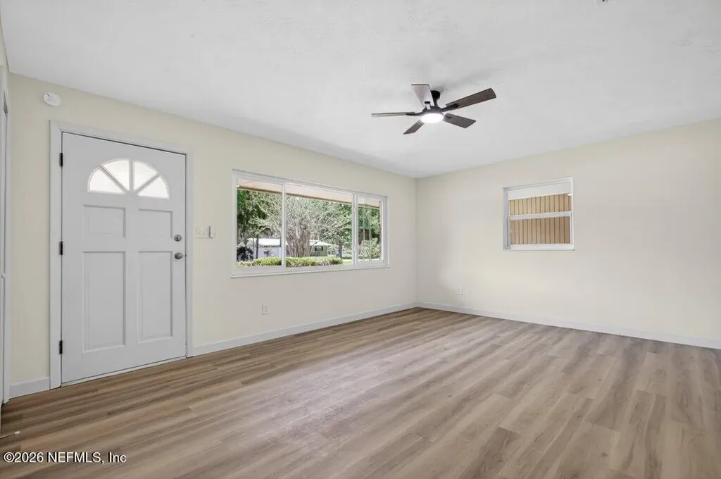 133 Magnolia Avenue E East Palatka FL 32131