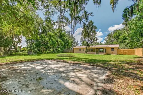 133 Magnolia Avenue E East Palatka FL 32131