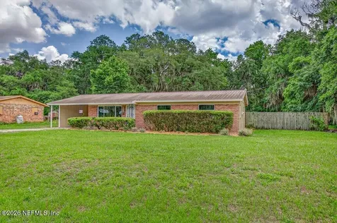 133 Magnolia Avenue E East Palatka FL 32131