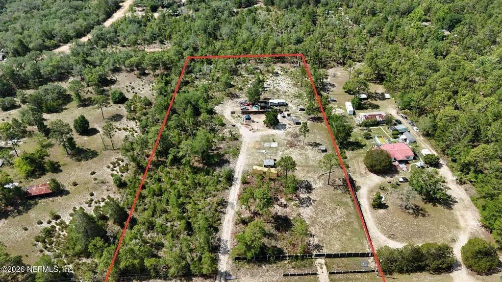 229 Poinciana Drive Interlachen FL 32148
