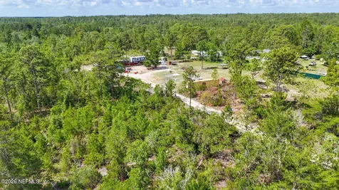 229 Poinciana Drive Interlachen FL 32148