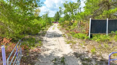 229 Poinciana Drive Interlachen FL 32148